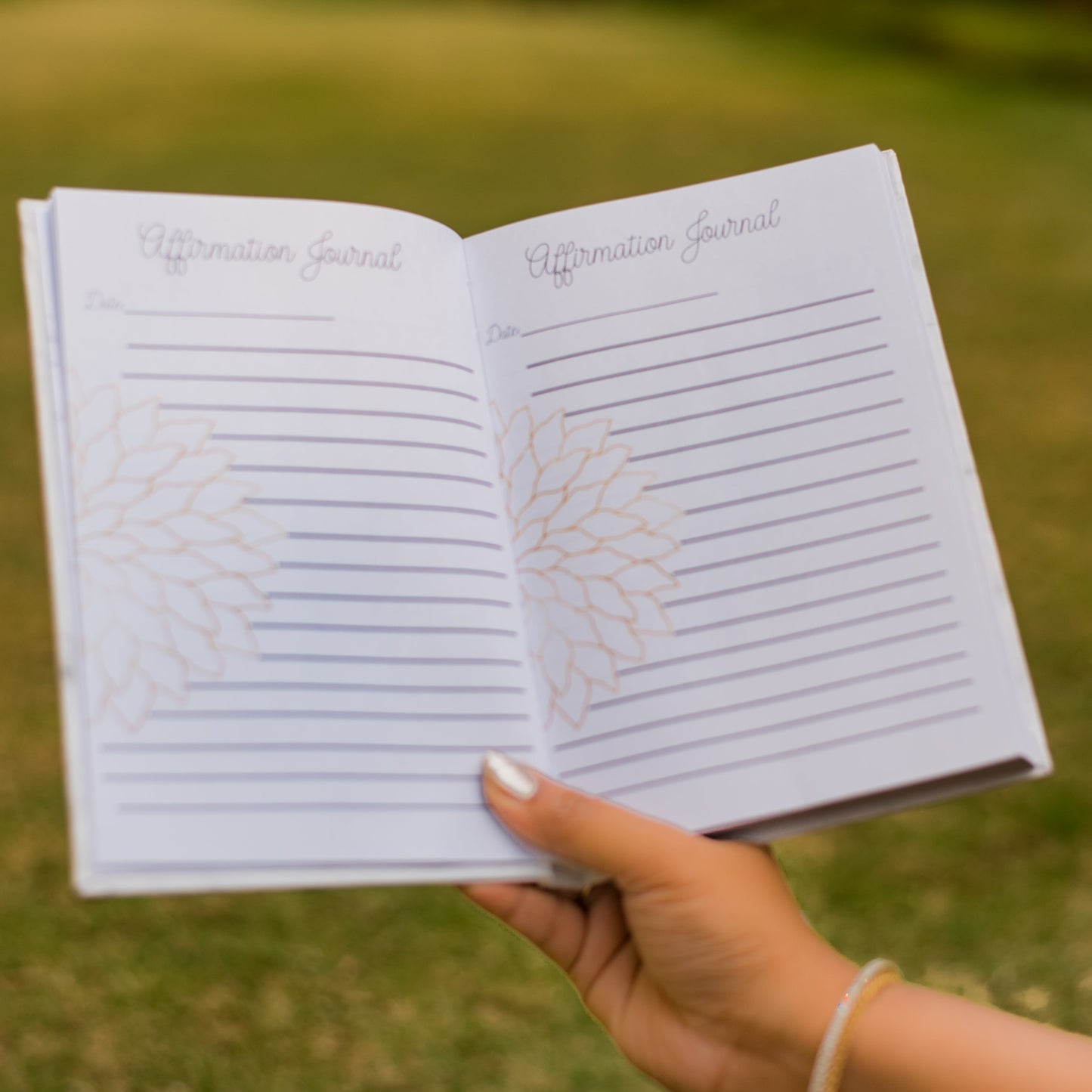 Affirmations Journal – Cultivate Positivity, Self-Love, and Happiness with Daily Practices