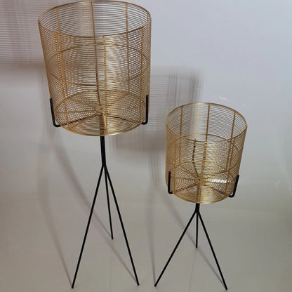 Standing Planters- Set of 2