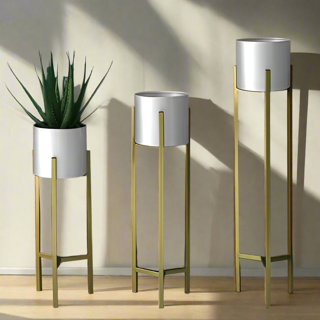 Iron Metal Planters- Set of 3