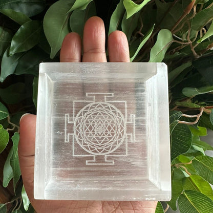 Selenite Charging Tray – Crystal Cleansing & Charging – Reiki Healing Crystal Aura Chakra