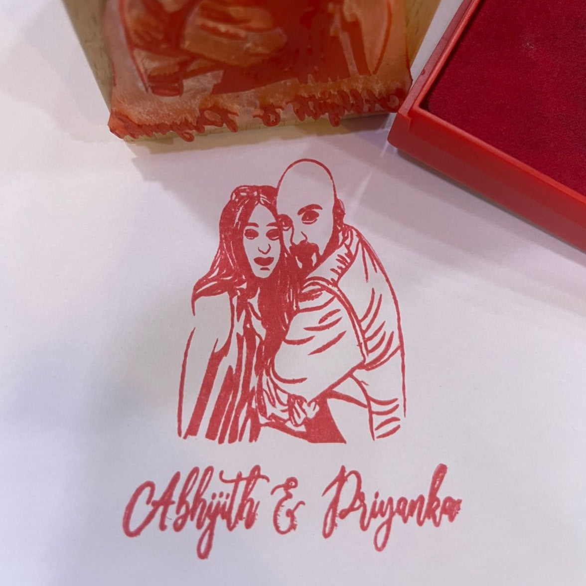 Personalized Couple Photo Stamp – Custom Rubber Stamp with Names – Ideal for Wedding Invites, Anniversary Gifts, and DIY Projects
