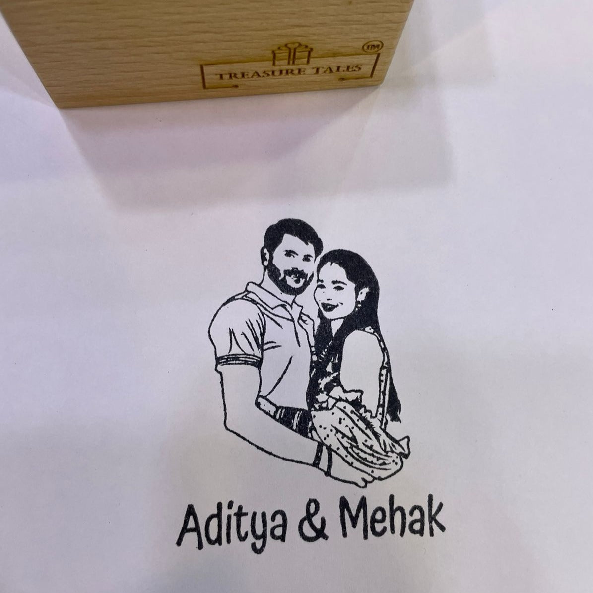Personalized Couple Photo Stamp – Custom Rubber Stamp with Names – Ideal for Wedding Invites, Anniversary Gifts, and DIY Projects
